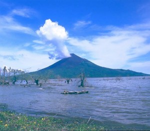 volcán momotombo